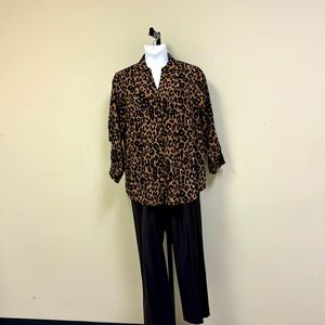 Plus size Talbots pant set